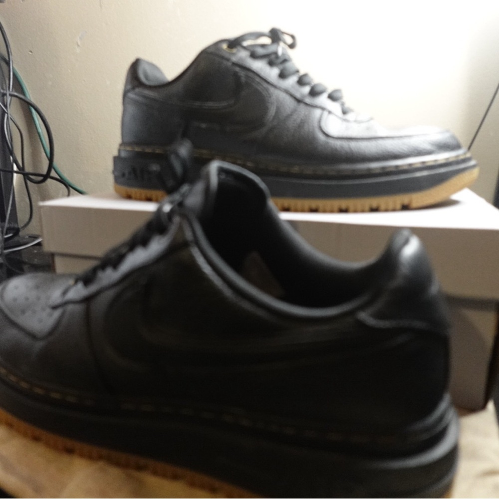 NIKE AIRFORCE BOOTS